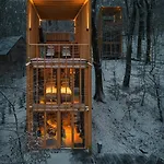 Treehouses Apartmán *