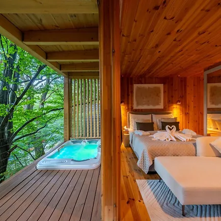 Treehouses *