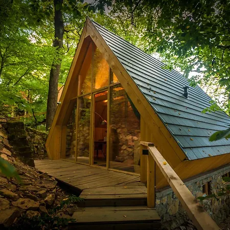 Treehouses Noszvaj
