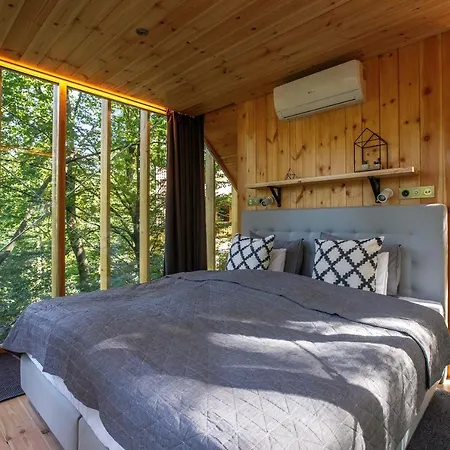 Treehouses Apartment