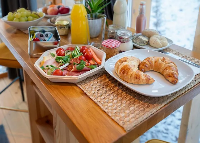 Treehouses נושבאי