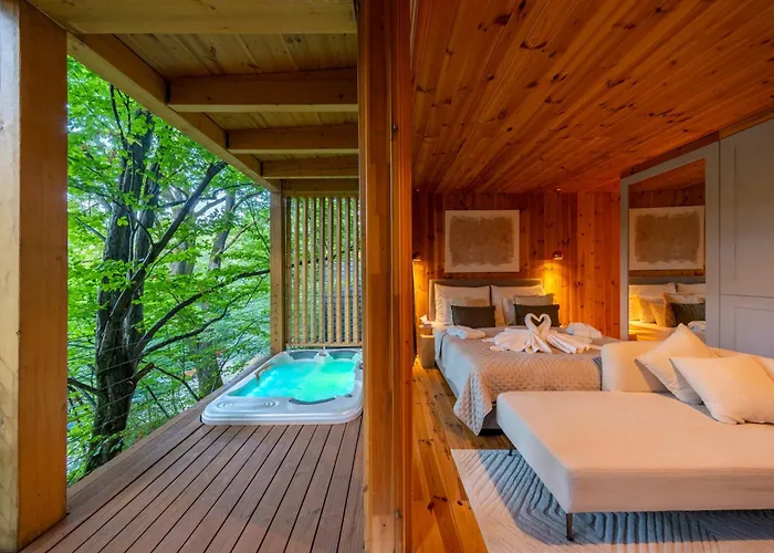 Treehouses *